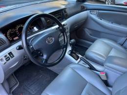 TOYOTA - COROLLA - 2007/2008 - Prata - R$ 46.900,00