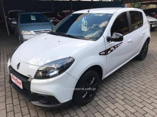 RENAULT SANDERO 2014