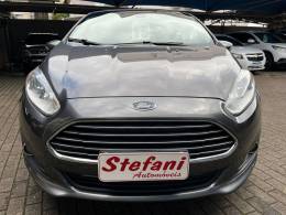 FORD - FIESTA - 2014/2015 - Cinza - R$ 51.000,00