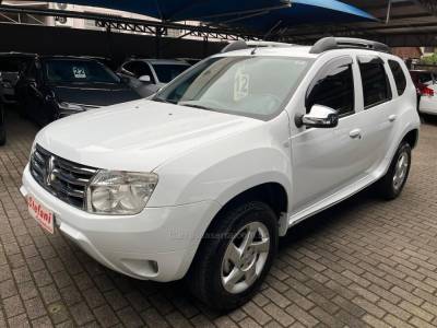 RENAULT - DUSTER - 2011/2012 - Branca - R$ 44.900,00