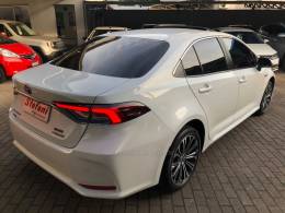 TOYOTA - COROLLA - 2022/2023 - Branca - R$ 158.000,00