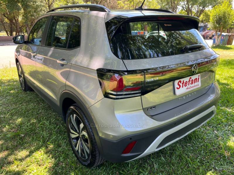 VOLKSWAGEN - T-CROSS - 2024/2025 - Prata - R$ 134.900,00