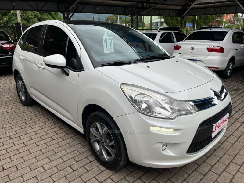 CITROËN - C3 - 2016/2017 - Branca - R$ 54.900,00