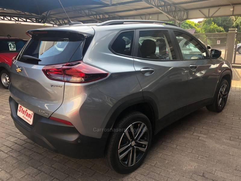 CHEVROLET - TRACKER - 2023/2024 - Cinza - R$ 116.900,00