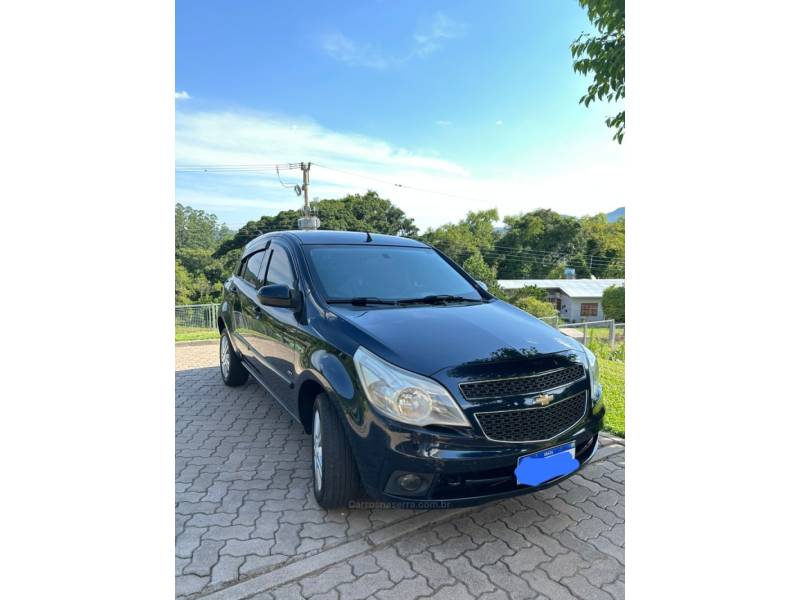 CHEVROLET - AGILE - 2009/2010 - Azul - R$ 34.900,00