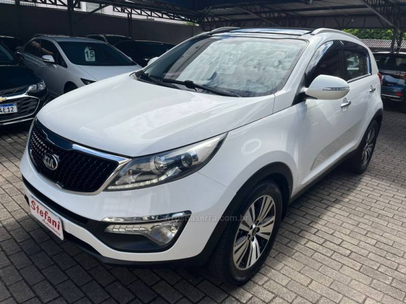 KIA MOTORS - SPORTAGE - 2015/2015 - Branca - R$ 88.900,00