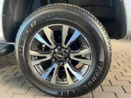 CHEVROLET - S10 - 2017/2018 - Prata - R$ 136.900,00