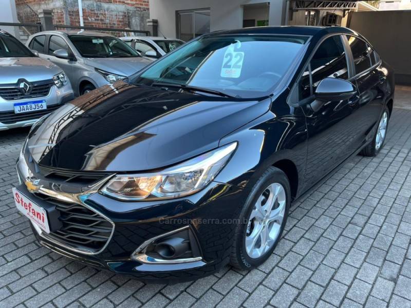 CHEVROLET - CRUZE - 2021/2022 - Preta - R$ 105.900,00