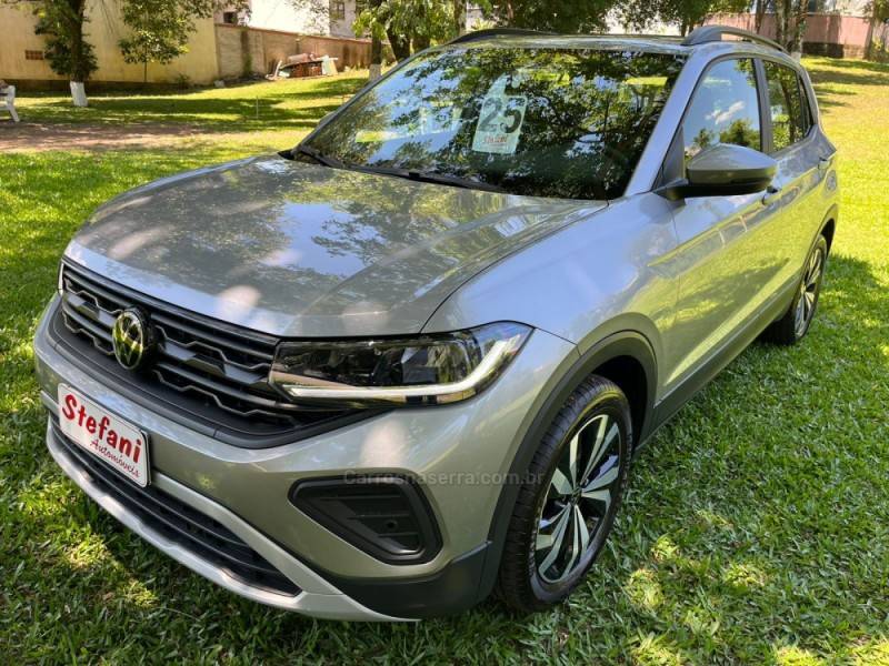 VOLKSWAGEN - T-CROSS - 2024/2025 - Prata - R$ 134.900,00
