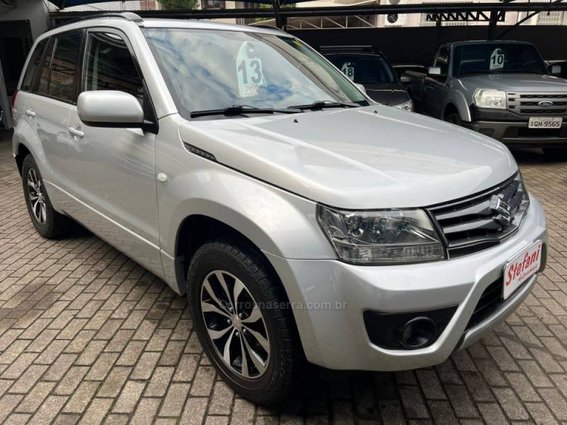 SUZUKI - GRAND VITARA - 2012/2013 - Prata - R$ 55.900,00