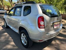 RENAULT - DUSTER - 2013/2014 - Prata - R$ 52.900,00