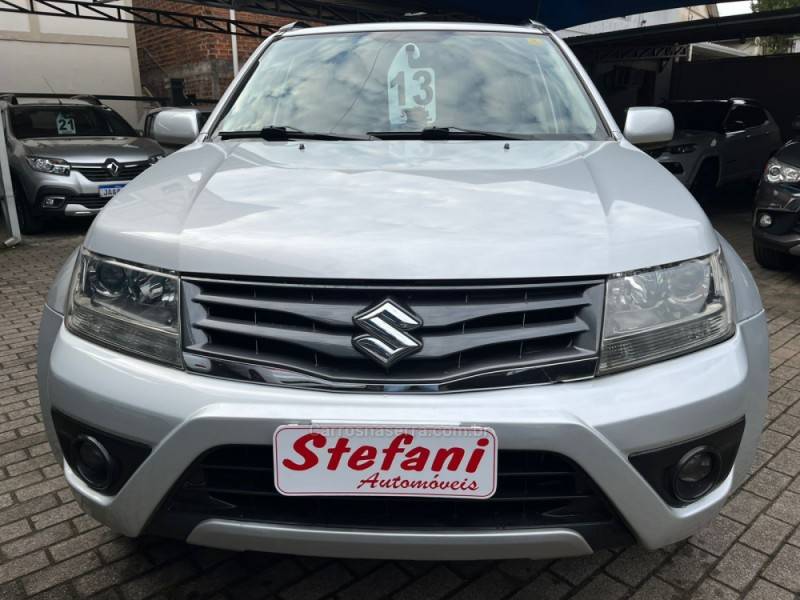 SUZUKI - GRAND VITARA - 2012/2013 - Prata - R$ 55.900,00