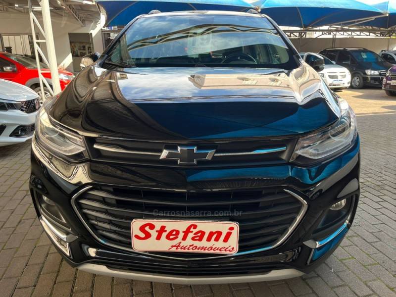 CHEVROLET - TRACKER - 2018/2019 - Preta - R$ 95.900,00