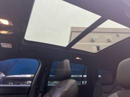 JEEP - COMMANDER - 2021/2022 - Dourada - R$ 193.000,00
