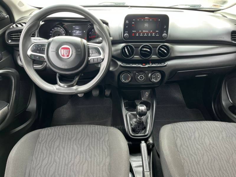 FIAT - CRONOS - 2020/2020 - Prata - R$ 65.900,00