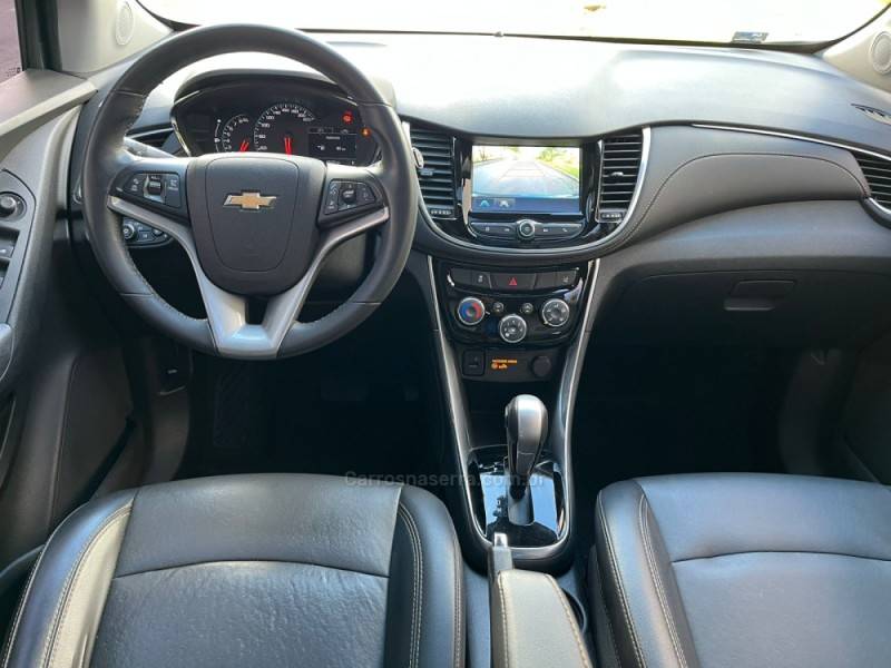 CHEVROLET - TRACKER - 2018/2018 - Cinza - R$ 92.900,00