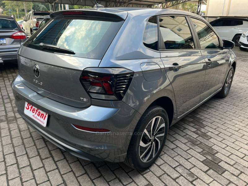 VOLKSWAGEN - POLO - 2023/2023 - Cinza - R$ 102.900,00