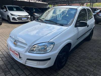 CHEVROLET - CELTA - 2010/2011 - Branca - R$ 31.900,00