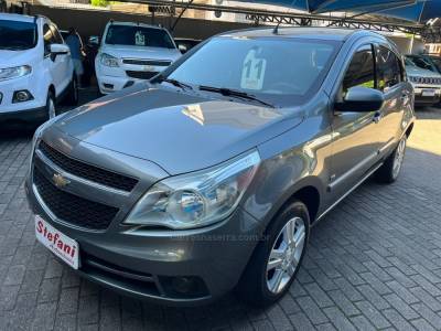 CHEVROLET - AGILE - 2010/2011 - Cinza - R$ 35.900,00