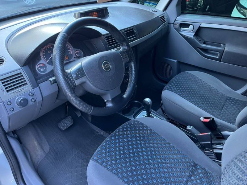 CHEVROLET - MERIVA - 2008/2009 - Prata - R$ 24.900,00