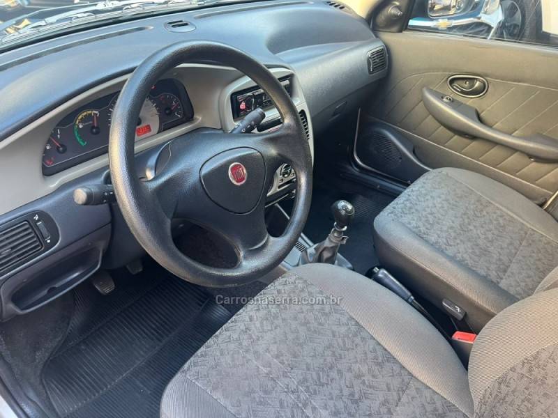 FIAT - PALIO - 2009/2010 - Prata - R$ 30.900,00