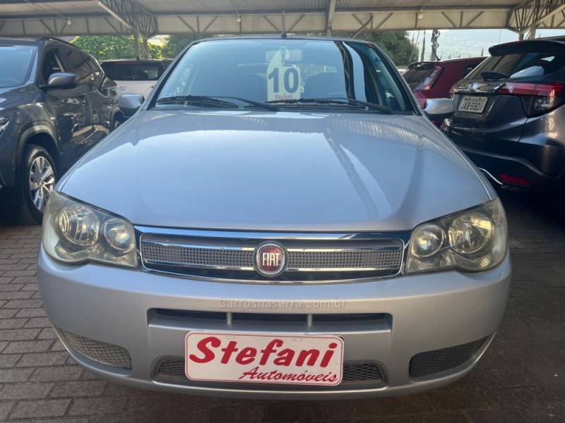 FIAT - PALIO - 2009/2010 - Prata - R$ 30.900,00