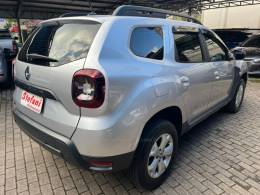 RENAULT - DUSTER - 2023/2024 - Prata - R$ 101.900,00
