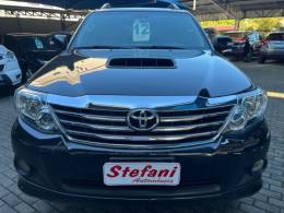 TOYOTA - HILUX SW4 - 2012/2012 - Preta - R$ 136.000,00