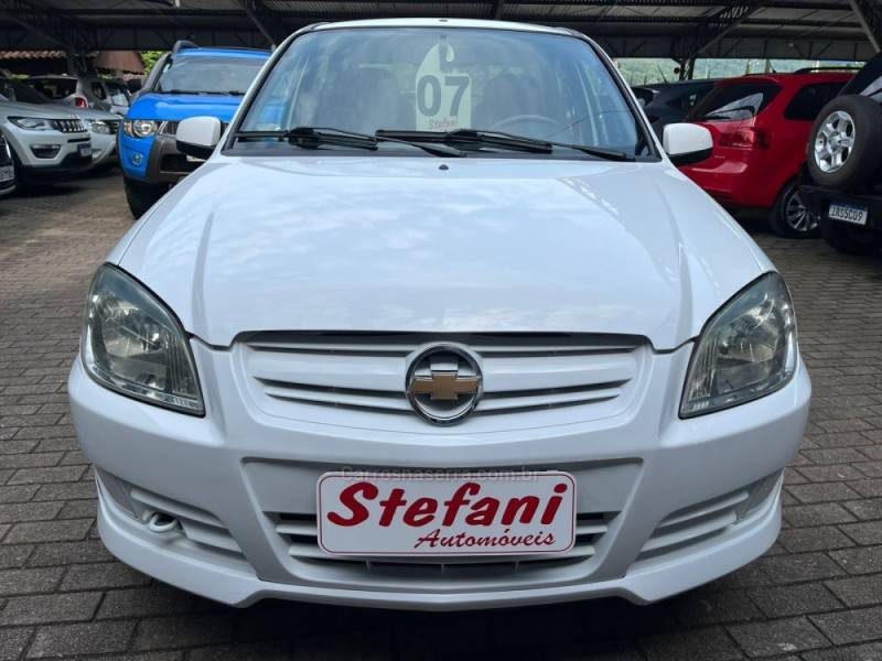 CHEVROLET - PRISMA - 2007/2007 - Branca - R$ 27.900,00