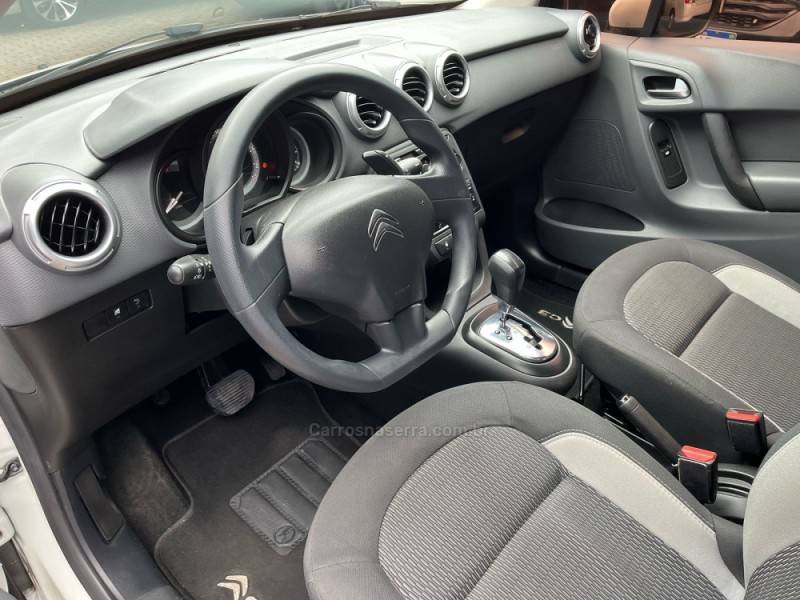 CITROËN - C3 - 2016/2017 - Branca - R$ 54.900,00