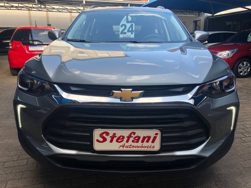 CHEVROLET - TRACKER - 2023/2024 - Cinza - R$ 116.900,00