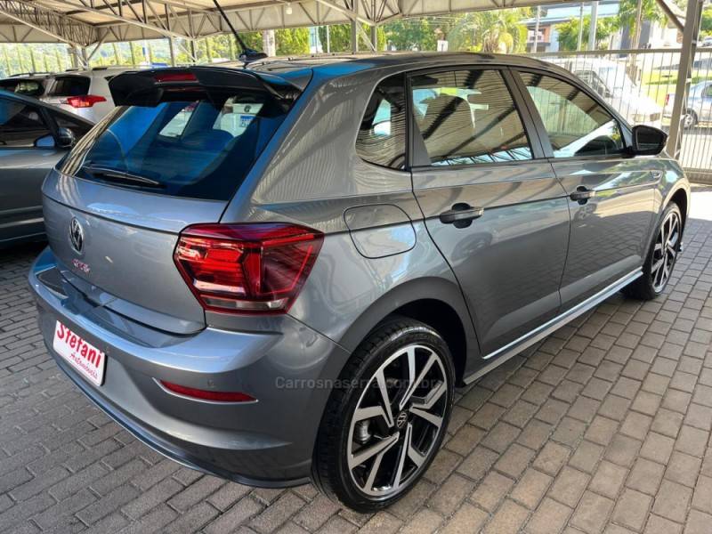 VOLKSWAGEN - POLO - 2023/2023 - Cinza - R$ 129.900,00