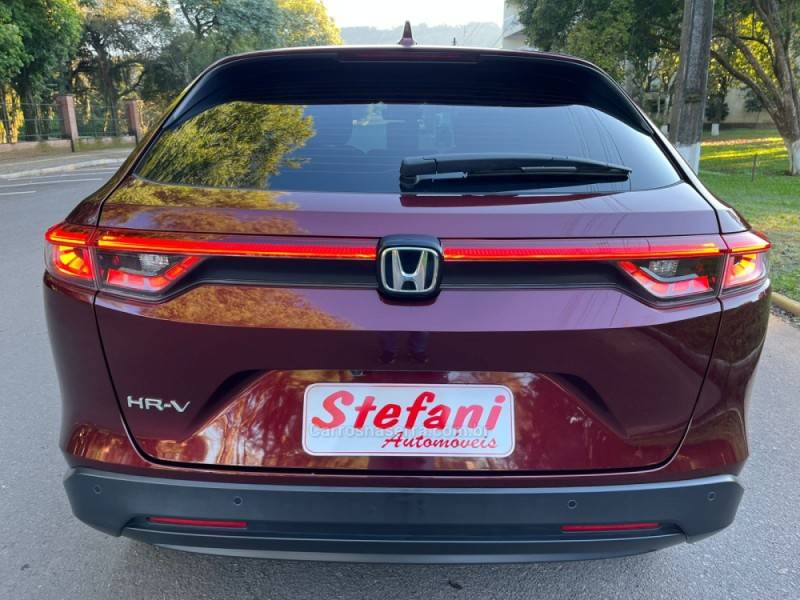 HONDA - HR-V - 2023/2024 - Vinho - R$ 153.900,00