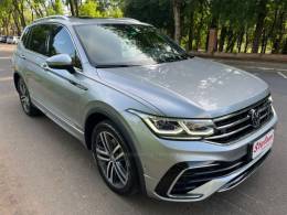 VOLKSWAGEN - TIGUAN - 2024/2024 - Prata - R$ 228.000,00