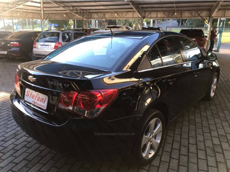 CHEVROLET - CRUZE - 2014/2014 - Preta - R$ 54.900,00