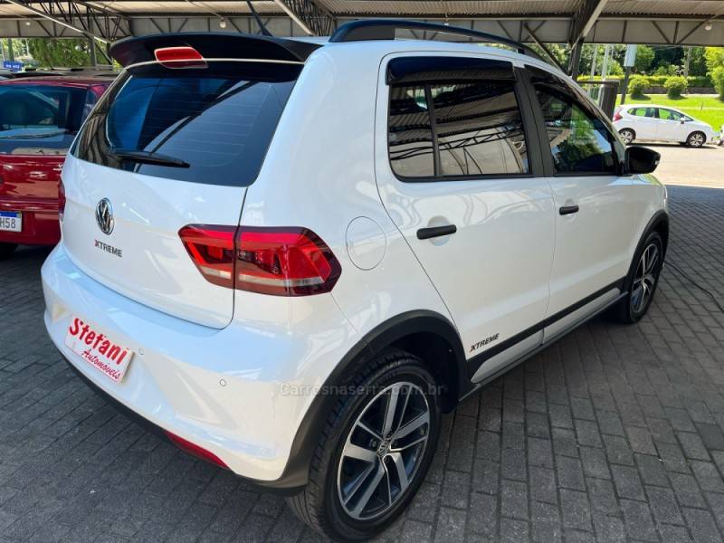 VOLKSWAGEN - FOX - 2017/2018 - Branca - R$ 61.900,00