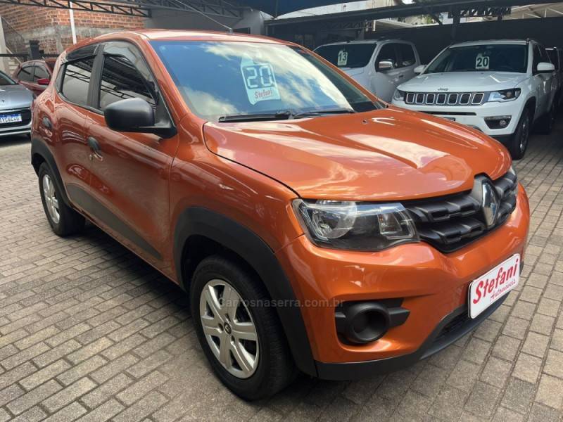 RENAULT - KWID - 2019/2020 - Laranja - R$ 35.500,00