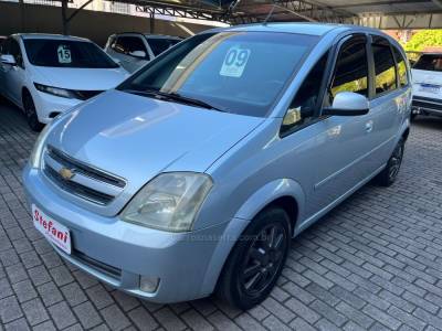 CHEVROLET - MERIVA - 2008/2009 - Prata - R$ 24.900,00