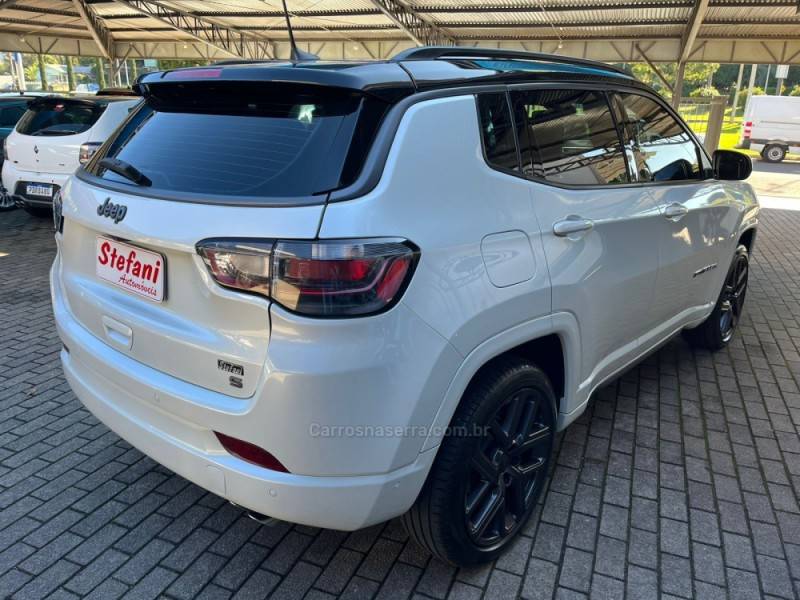 JEEP - COMPASS - 2024/2025 - Branca - R$ 205.000,00