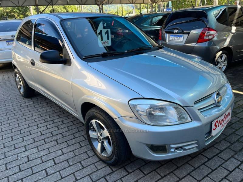 CHEVROLET - CELTA - 2010/2011 - Prata - R$ 30.900,00