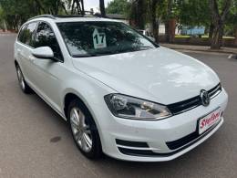 VOLKSWAGEN - GOLF - 2016/2017 - Branca - R$ 85.900,00