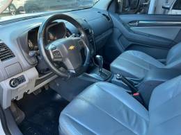 CHEVROLET - S10 - 2012/2013 - Branca - R$ 113.900,00