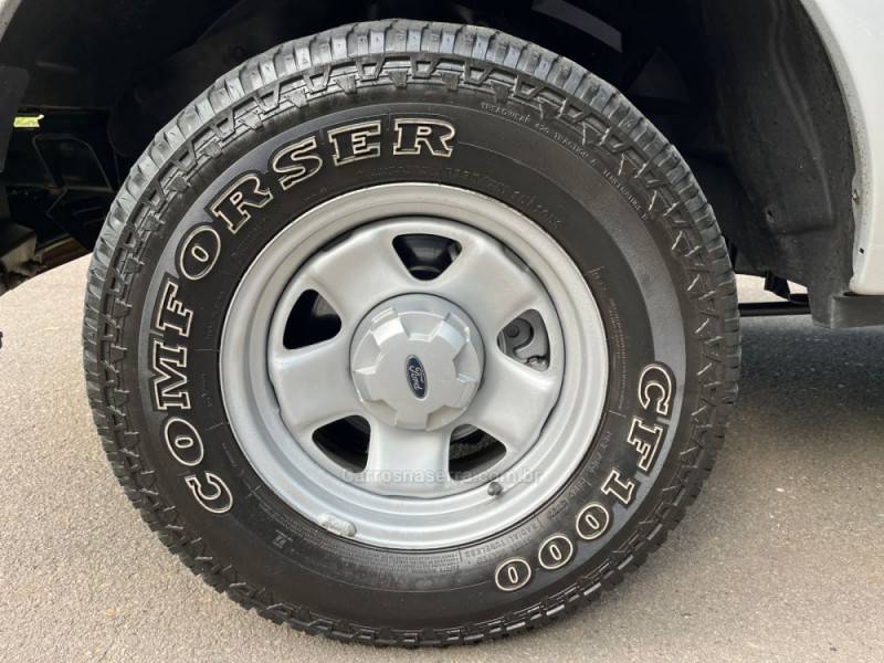 FORD - RANGER - 2009/2010 - Prata - R$ 58.900,00